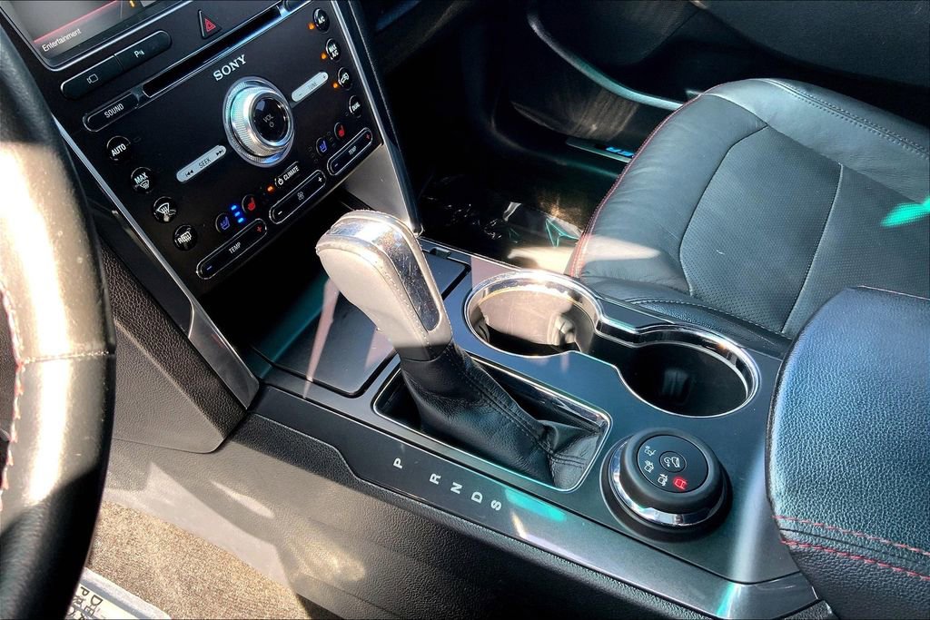 Used 2016 Ford Explorer Sport w/ Equipment Group 401A image 16