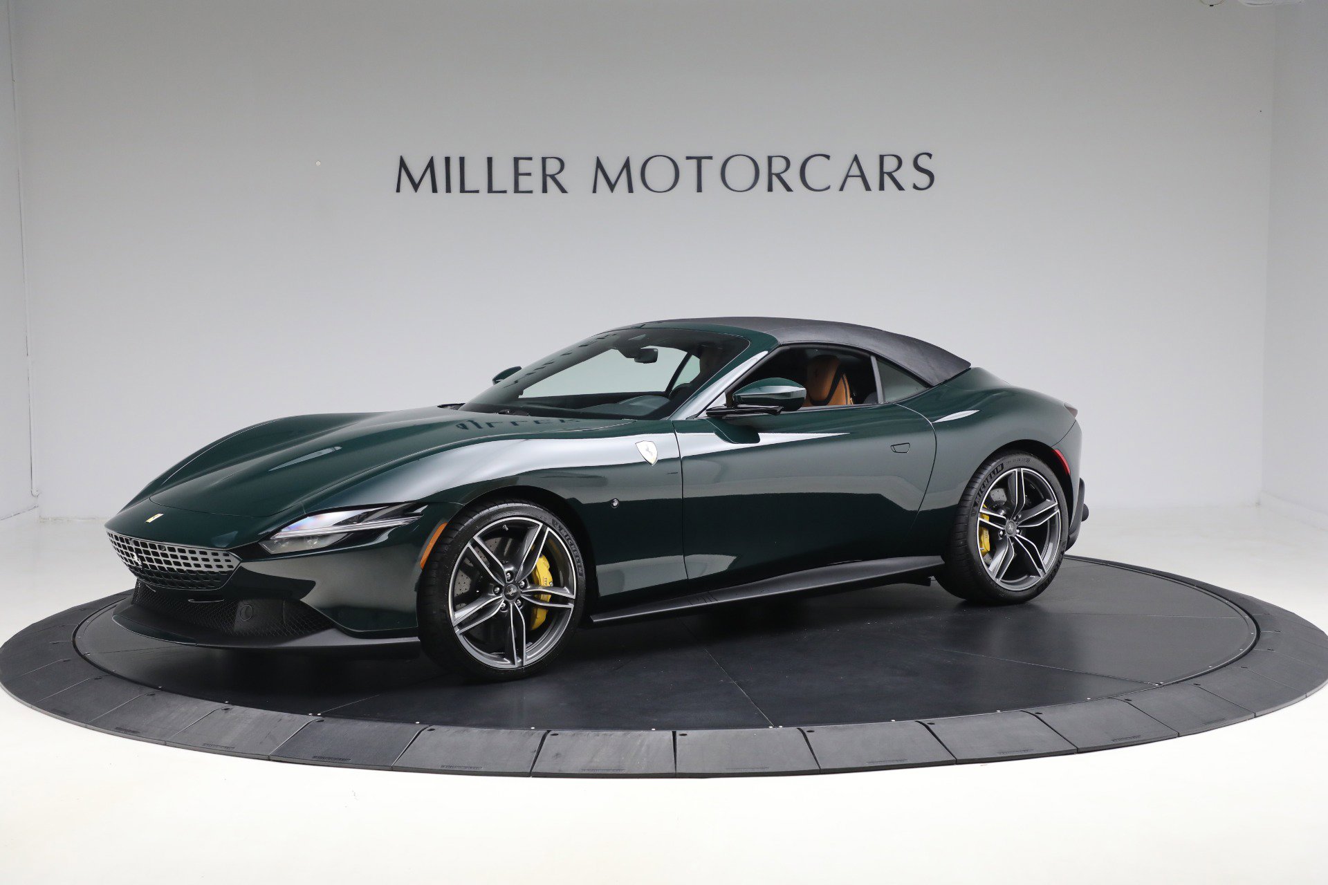 Certified 2025 Ferrari Roma Spider image 25