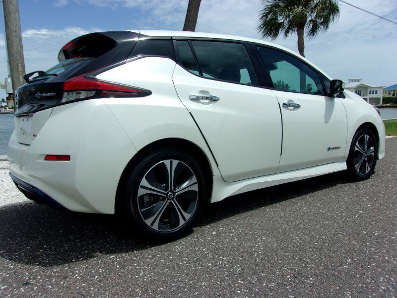 Used 2018 Nissan Leaf SL w/ SL Technology Package FWD image 21