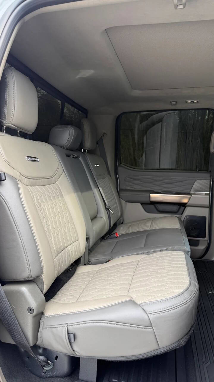 Used 2026 Ford F250 Platinum w/ Platinum Plus Package image 27