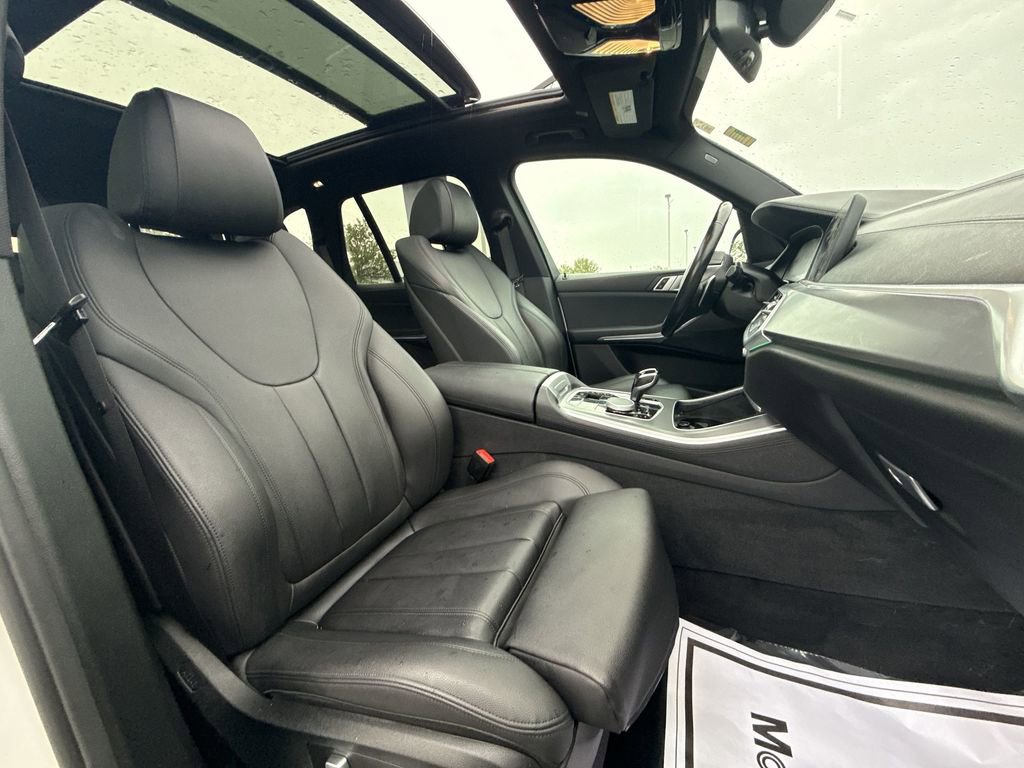 Used 2019 BMW X5 xDrive40i w/ Convenience Package AWD/4WD image 26