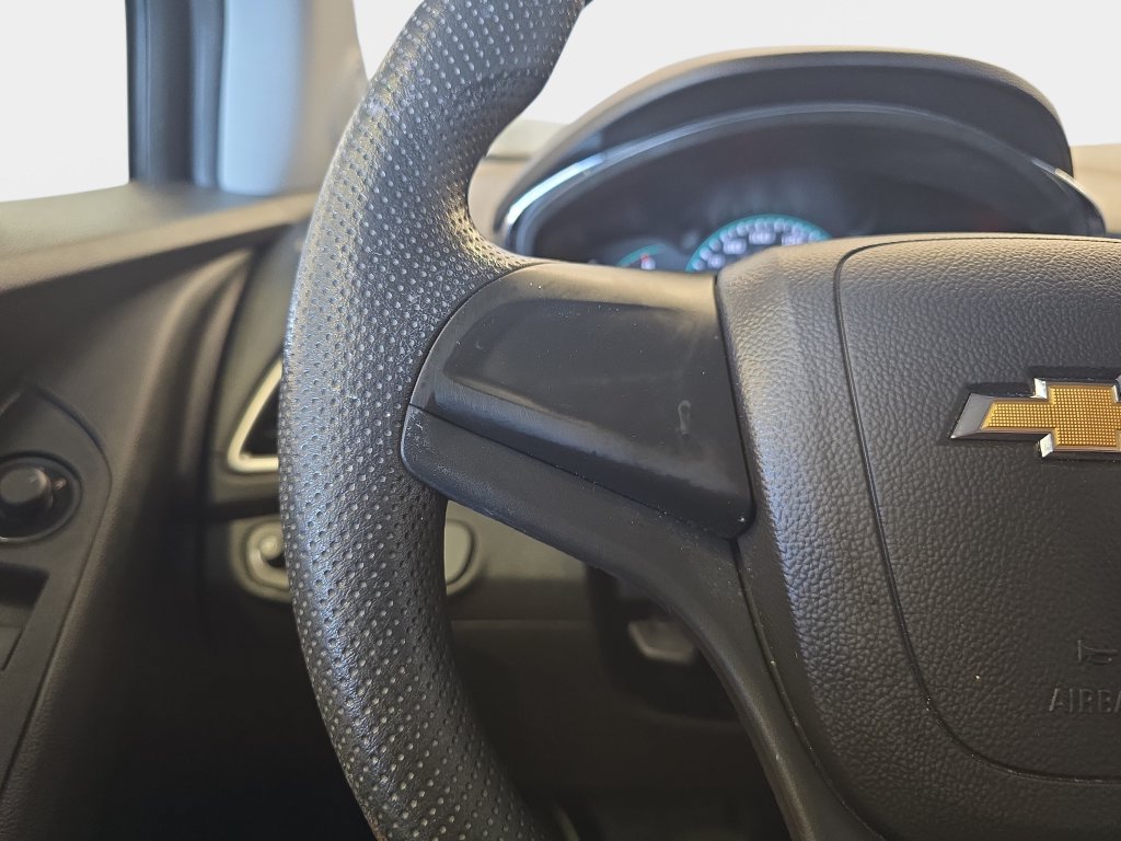 Used 2019 Chevrolet Trax LS AWD/4WD image 19
