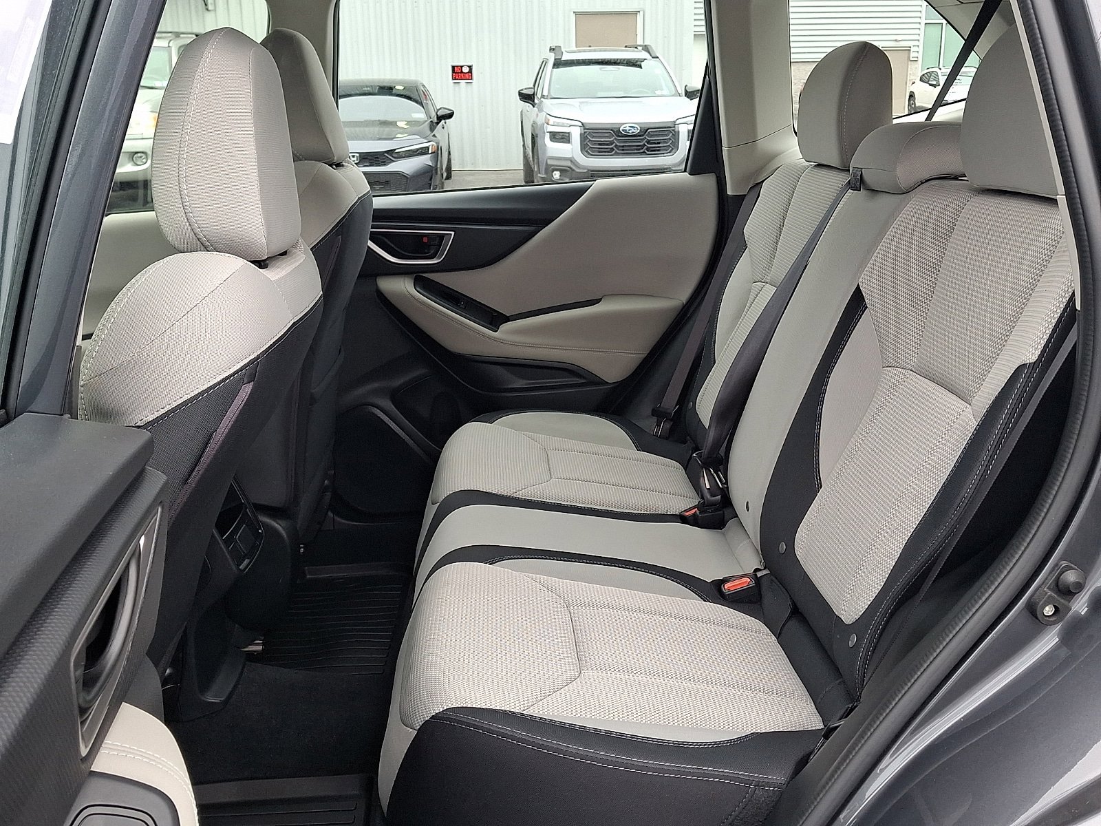 Used 2022 Subaru Forester AWD/4WD image 10