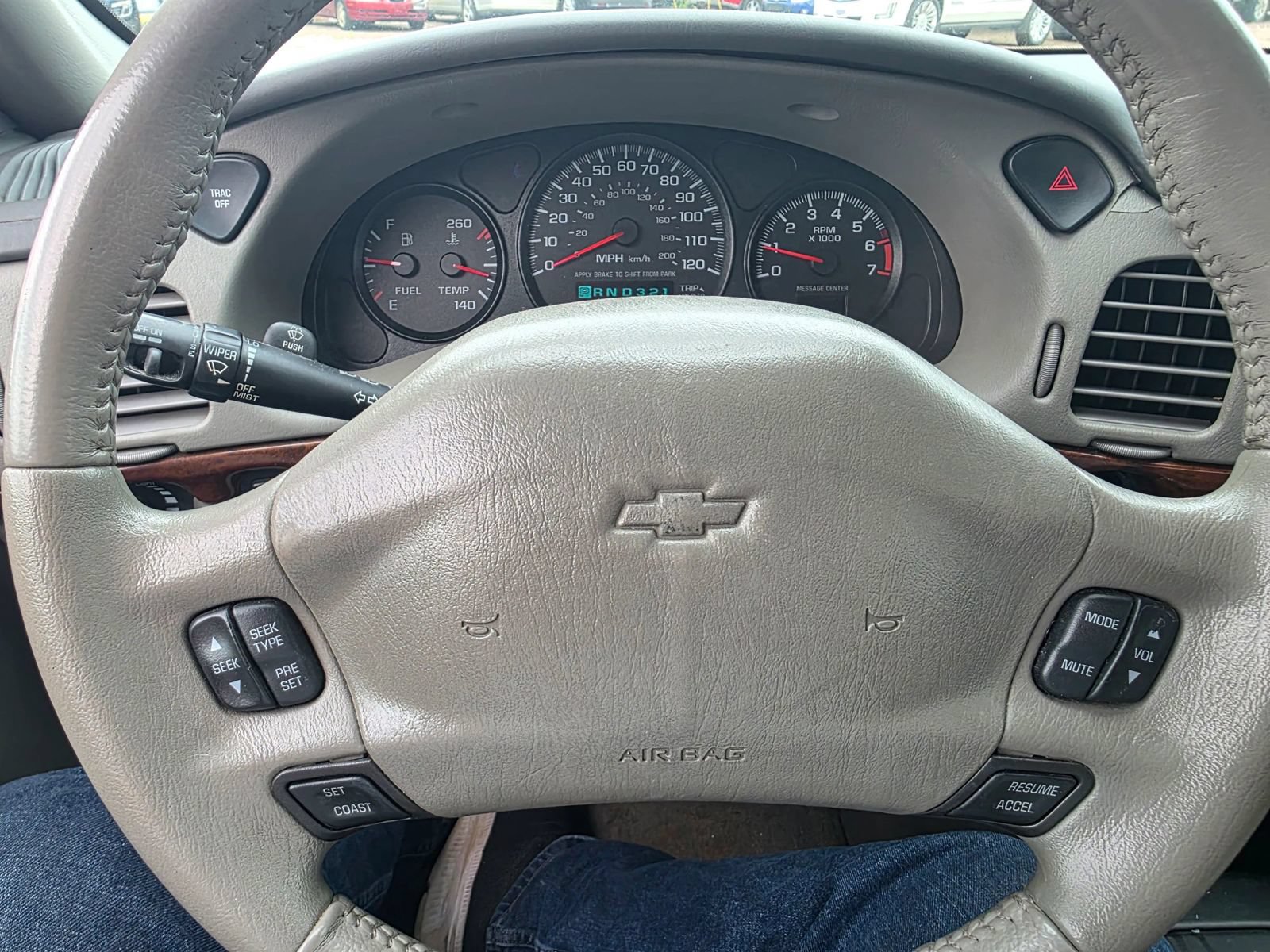 Used 2004 Chevrolet Impala LS w/ Preferred Equipment Group FWD image 13
