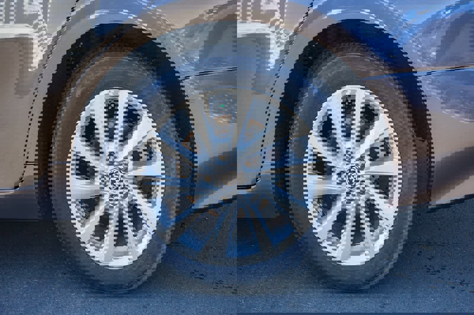 Used 2024 Toyota Camry LE image 10