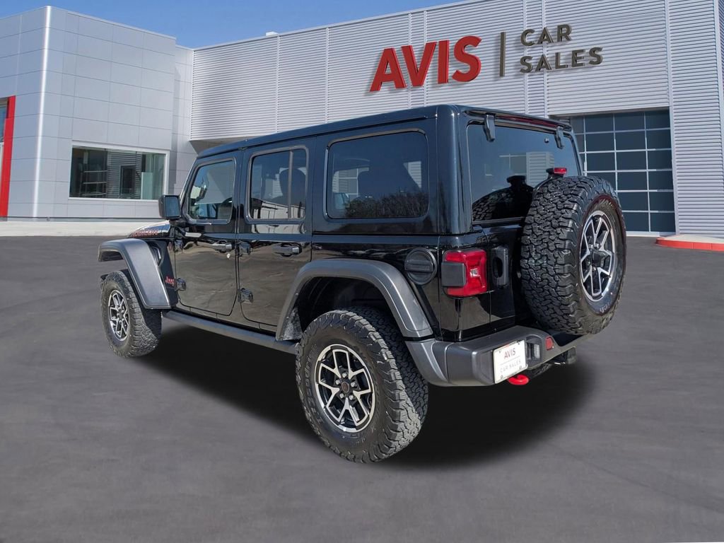 Used 2025 Jeep Wrangler Unlimited Rubicon w/ Convenience Group image 9