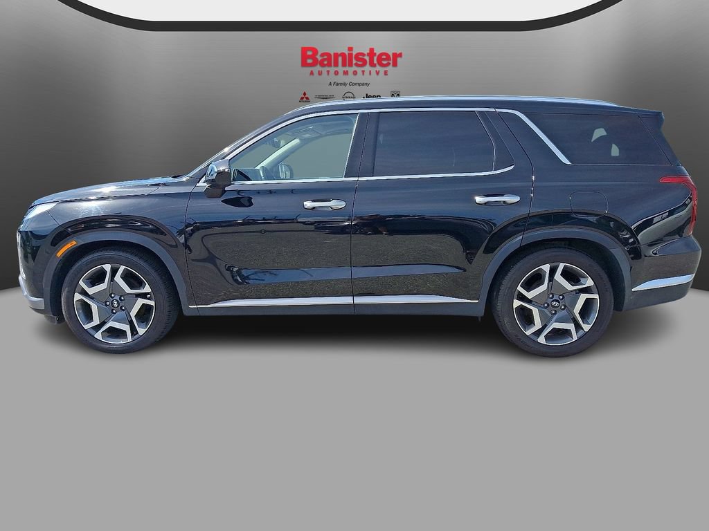 Used 2024 Hyundai Palisade Limited AWD/4WD image 7