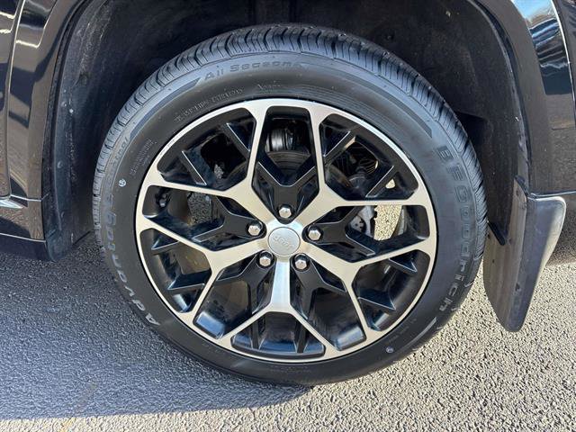 Certified 2022 Jeep Grand Cherokee Summit AWD/4WD image 7