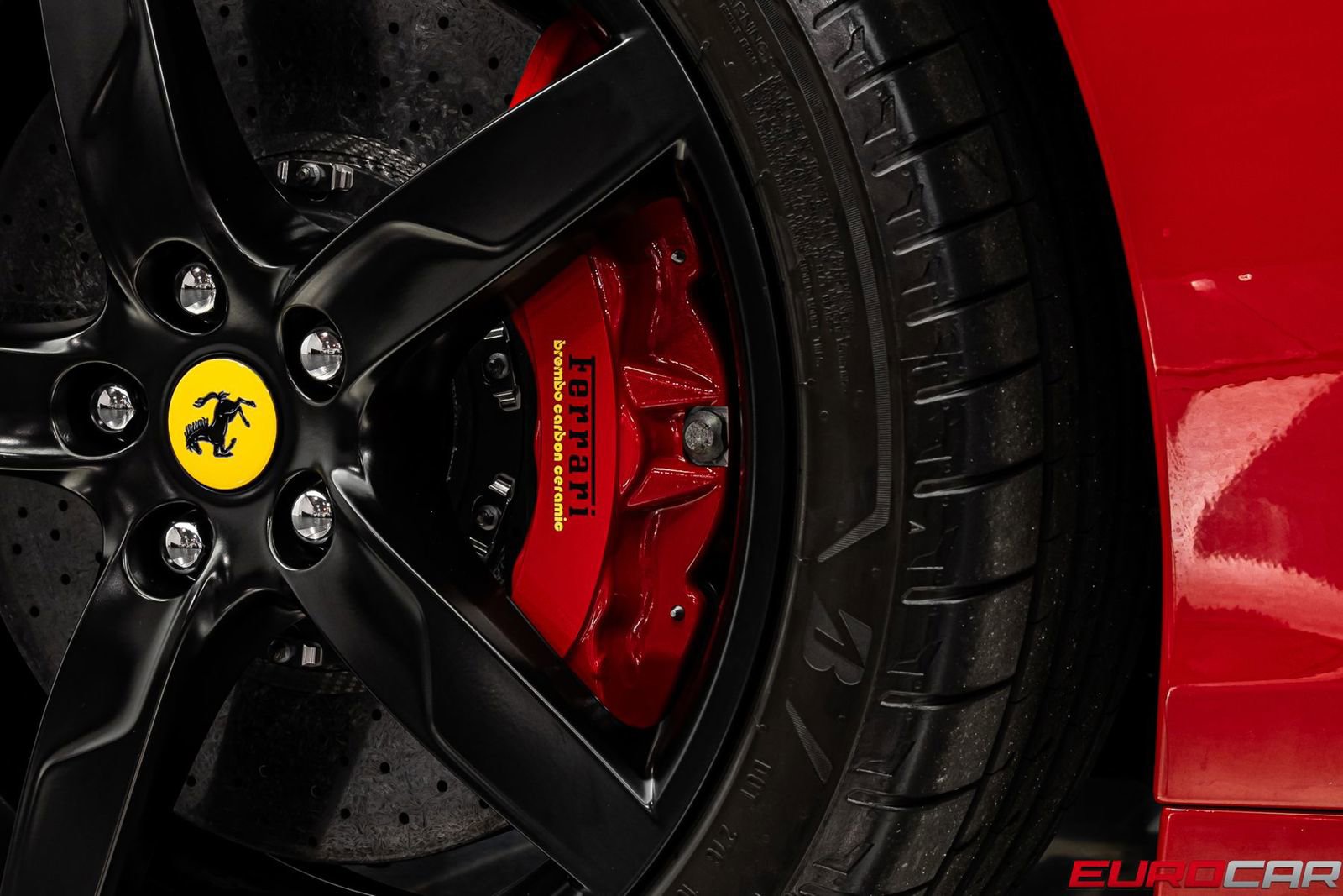 Used 2016 Ferrari California T image 25