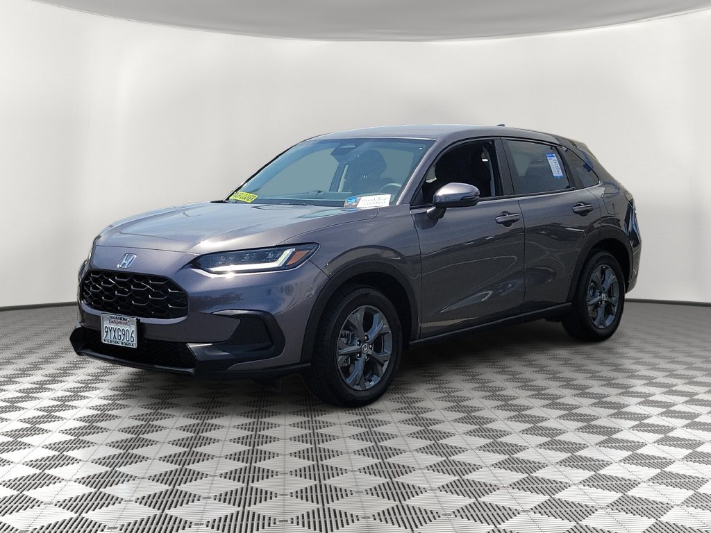 Used 2027 Honda HR-V LX image 3