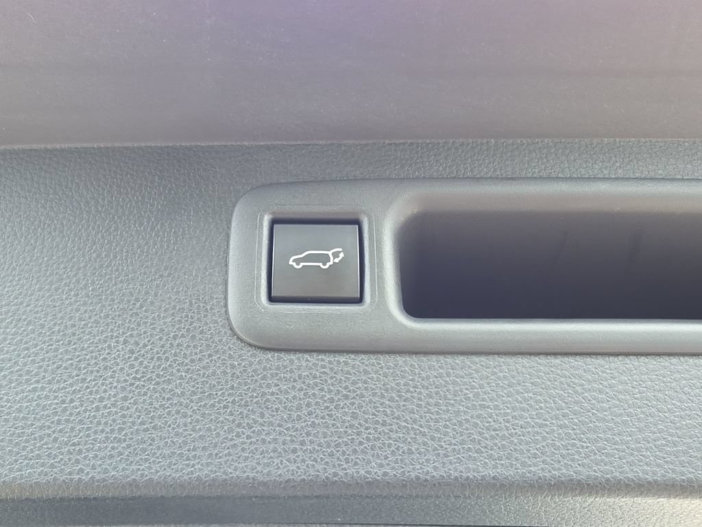 Certified 2026 Toyota Highlander XLE AWD/4WD image 35