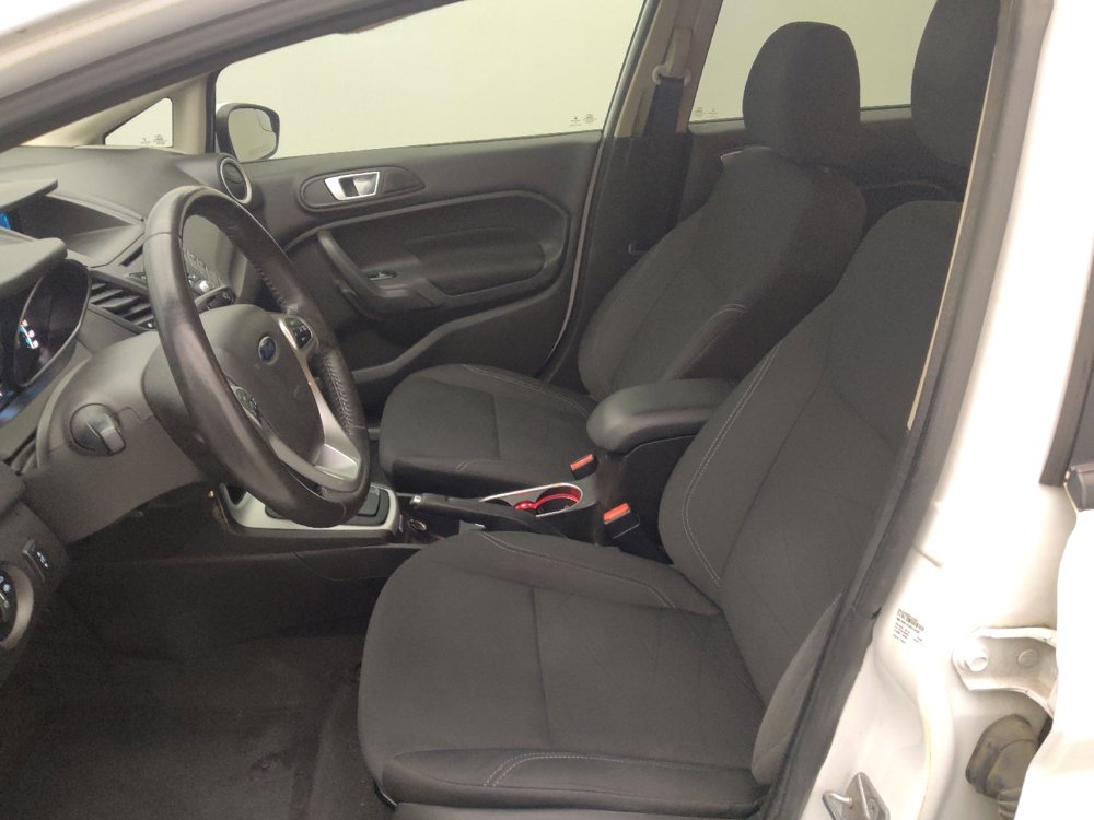 Used 2015 Ford Fiesta SE FWD image 17