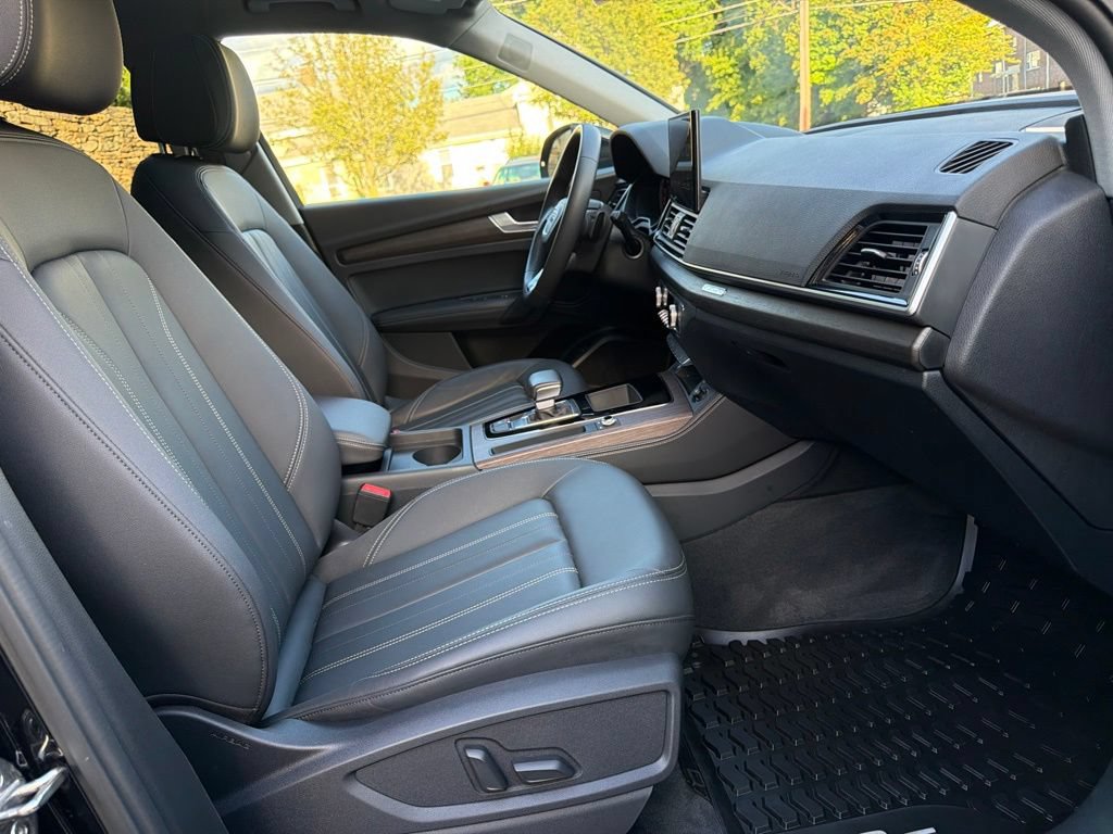 Used 2024 Audi Q5 2.0T Premium Plus AWD/4WD image 31