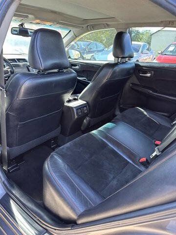 Used 2015 Toyota Camry XSE image 20