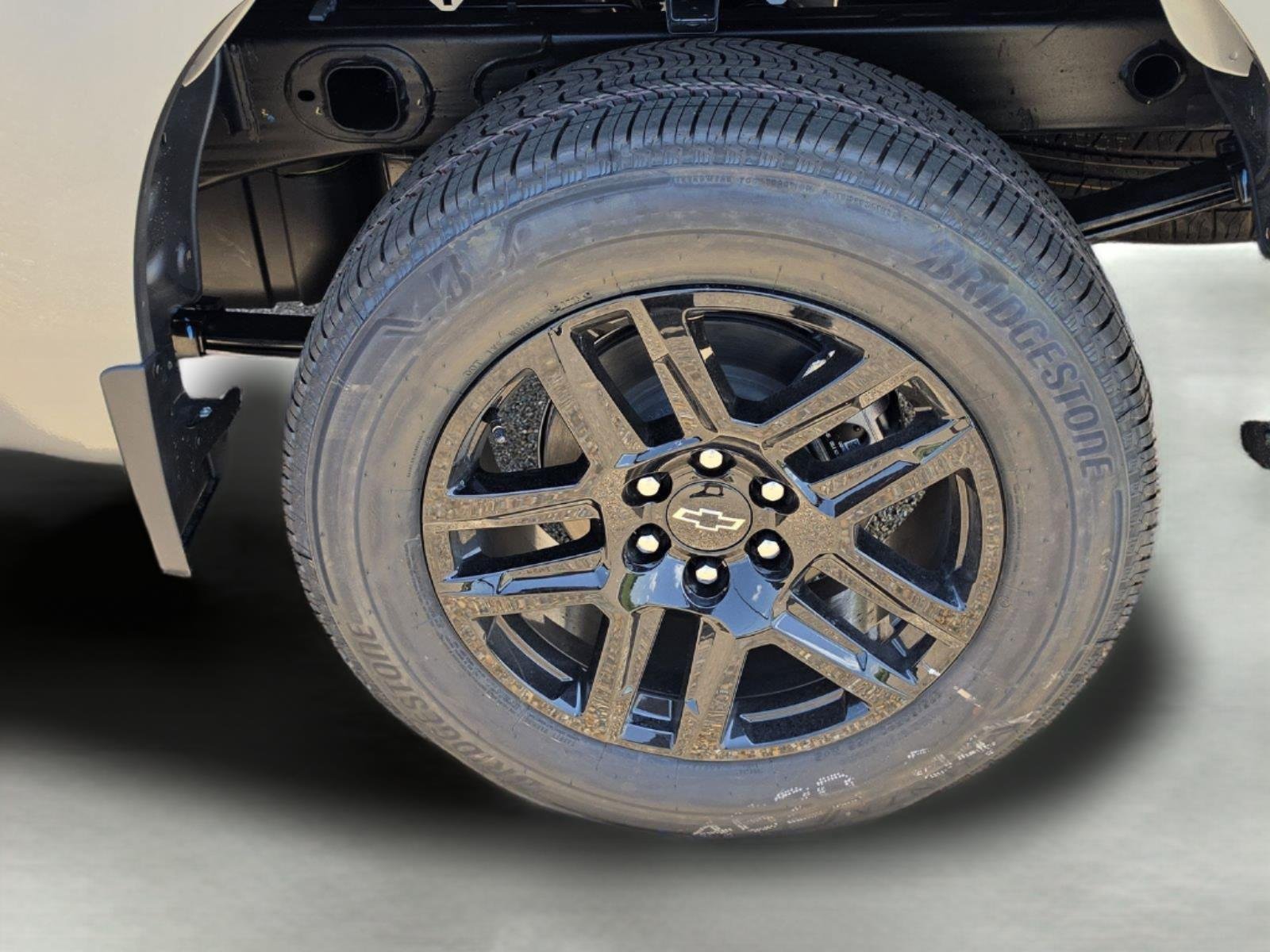 New 2026 Chevrolet Silverado 1500 Custom RWD image 24