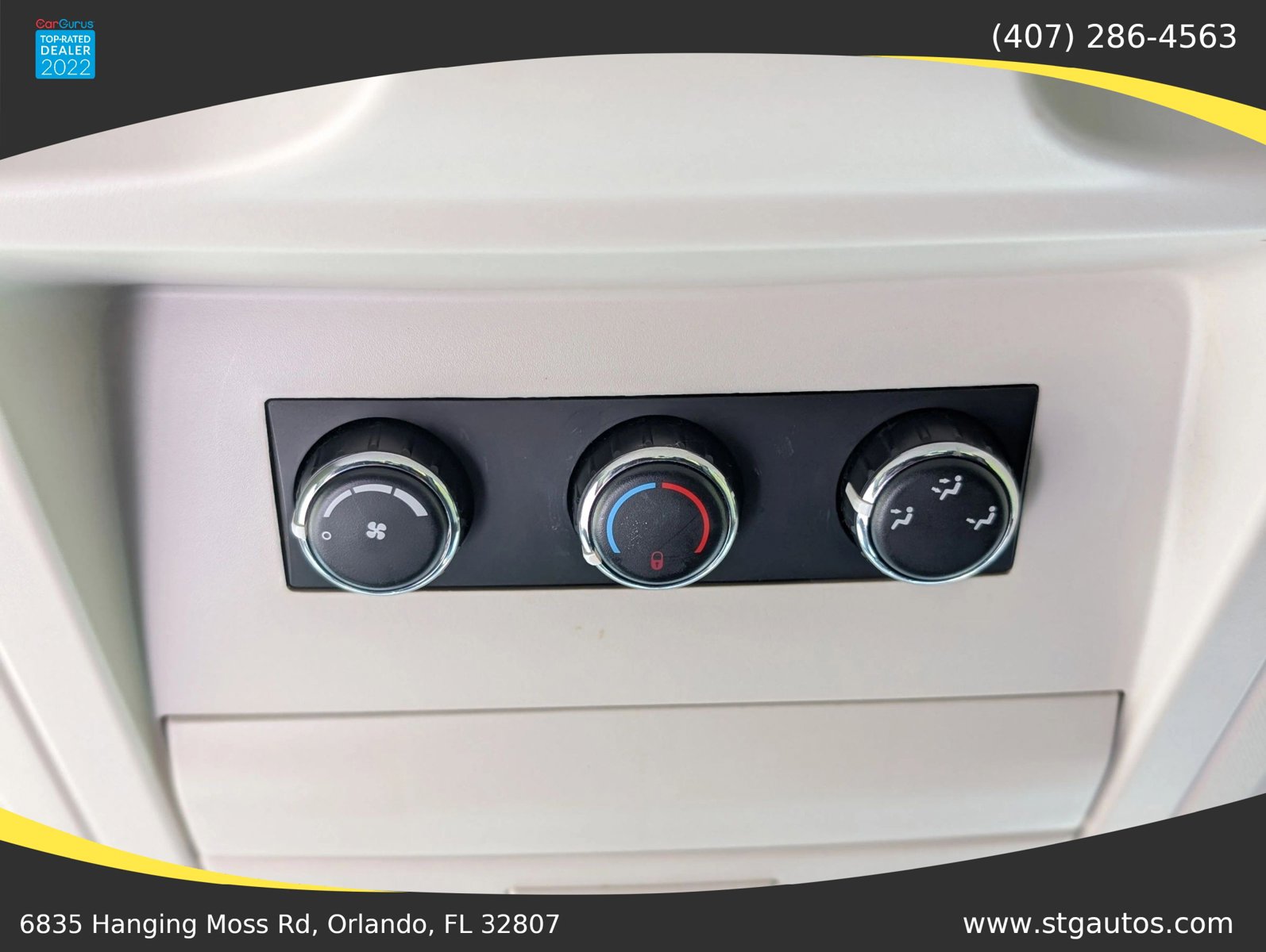 Used 2009 Dodge Grand Caravan SXT image 19