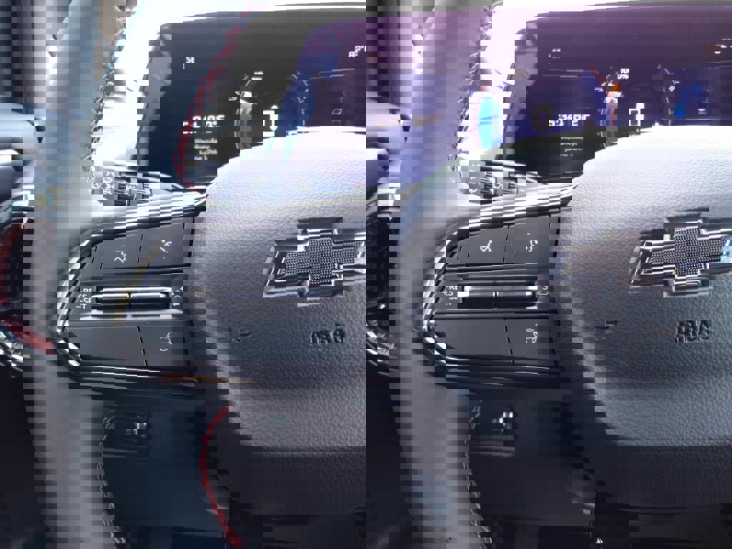 New 2024 Chevrolet Equinox EV RS image 11