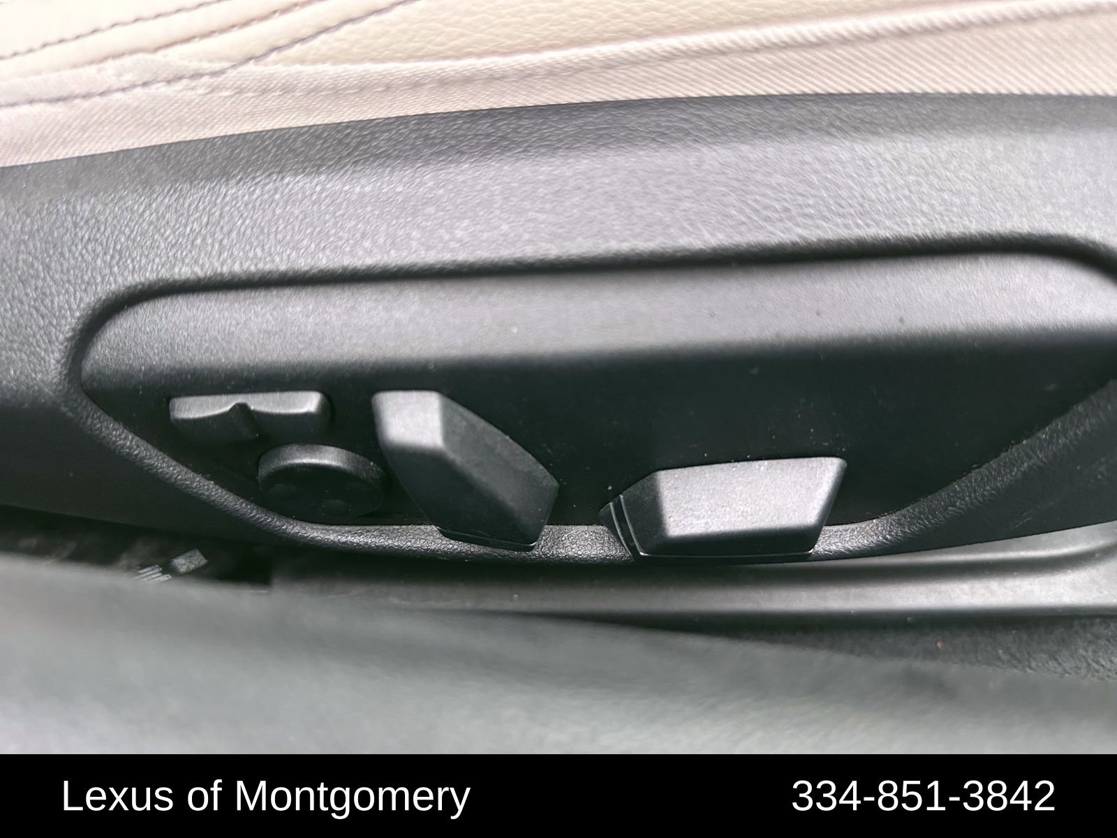 Used 2020 BMW Z4 sDrive30i w/ Convenience Package image 41