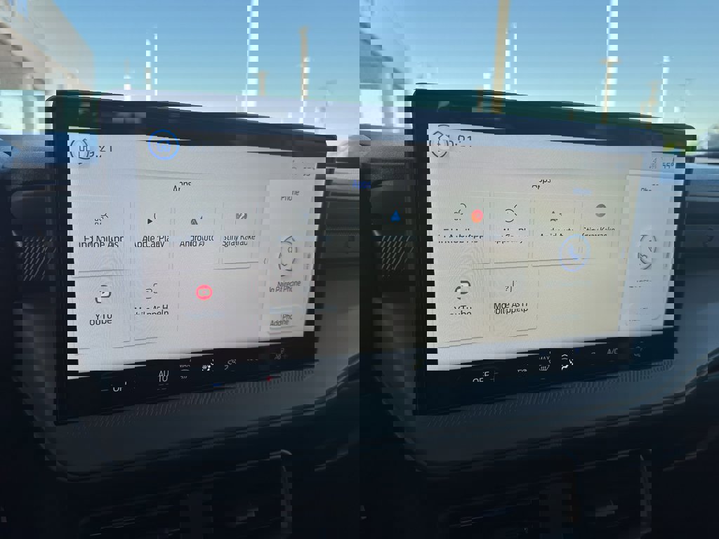 New 2026 Ford Maverick XL AWD/4WD image 21