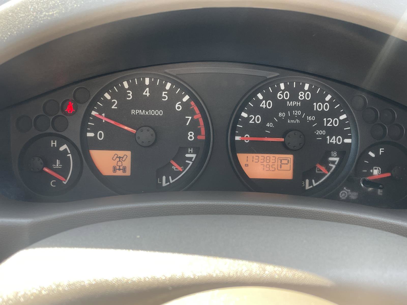 Used 2018 Nissan Frontier SV AWD/4WD image 9