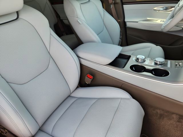 Used 2026 Genesis GV70 2.5T Advanced image 10