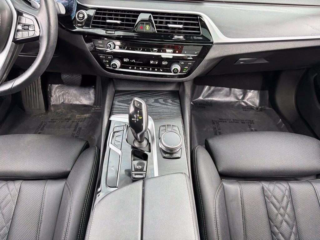 Used 2023 BMW 530i xDrive w/ Premium Package AWD/4WD image 21