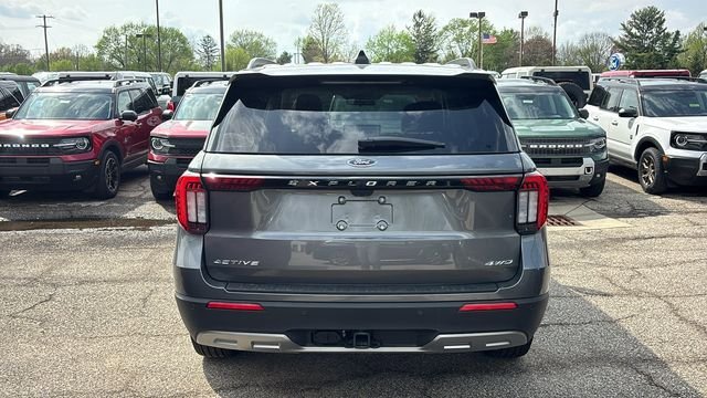 New 2026 Ford Explorer Active AWD/4WD image 31