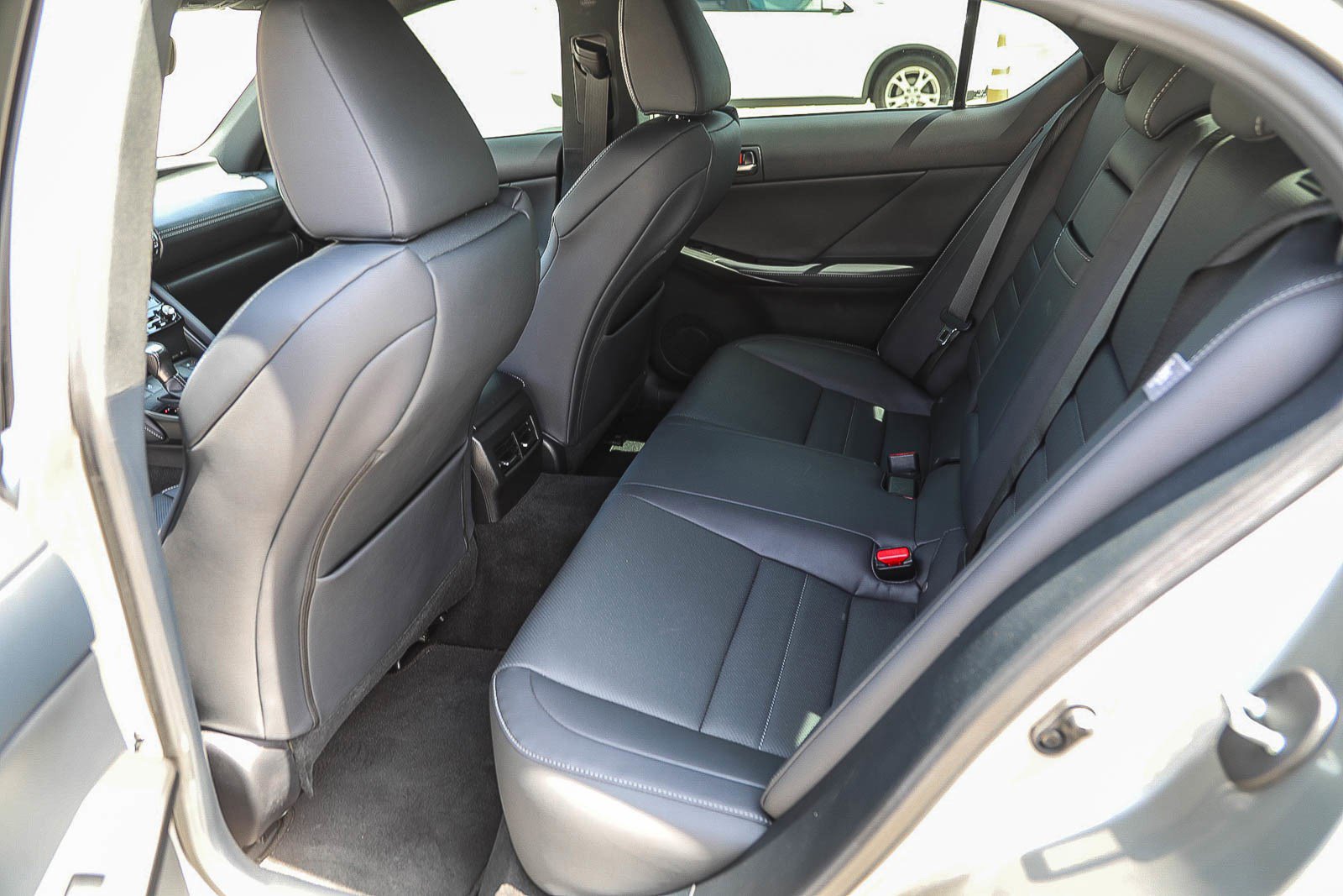 Used 2022 Lexus IS 350 F Sport w/ Navigation Package RWD image 18
