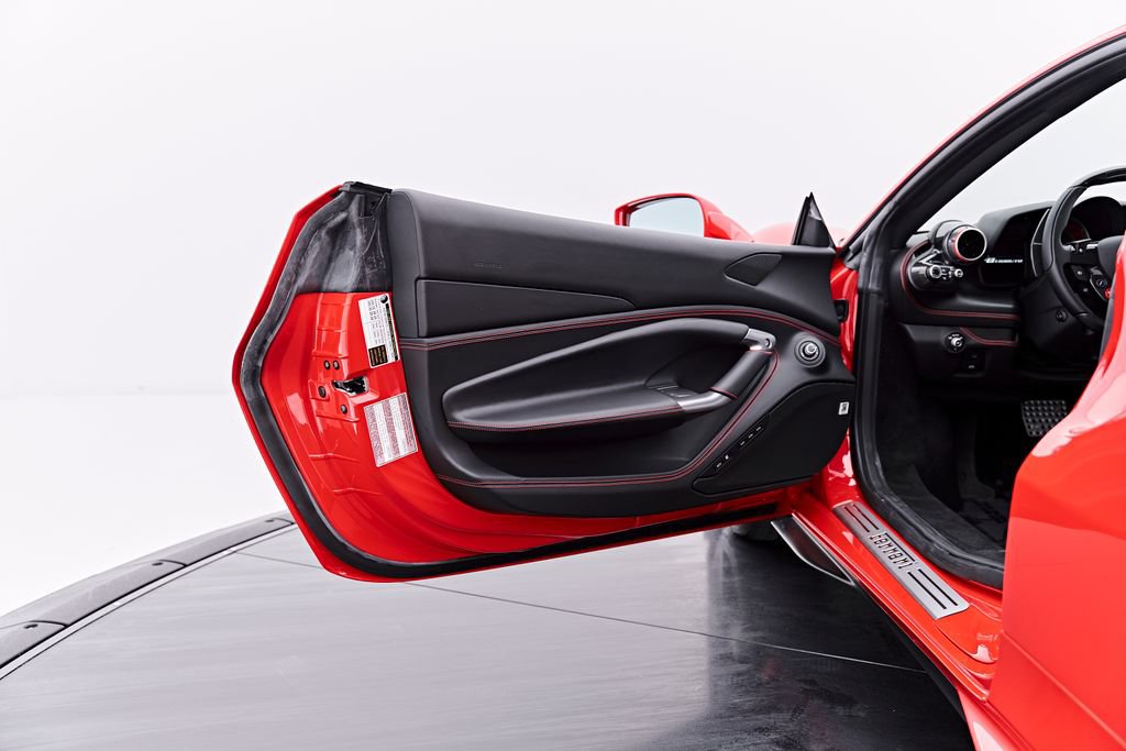 Used 2020 Ferrari F8 Tributo RWD image 46