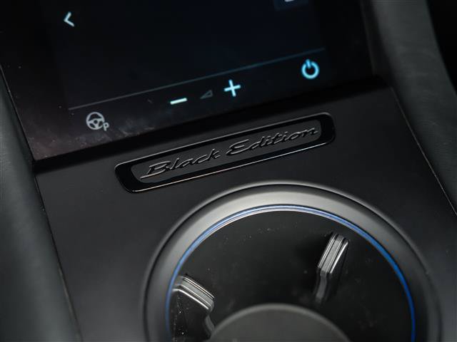 New 2026 Porsche Taycan 4S AWD/4WD image 27