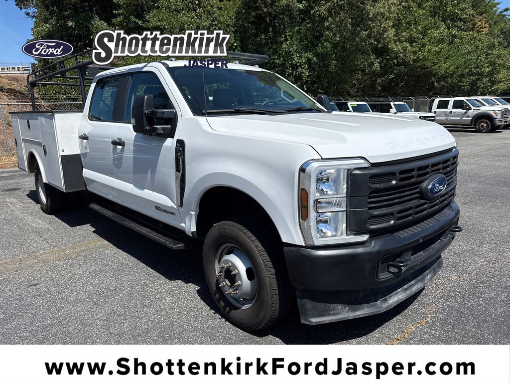 Used 2024 Ford F350 XL AWD/4WD image 1