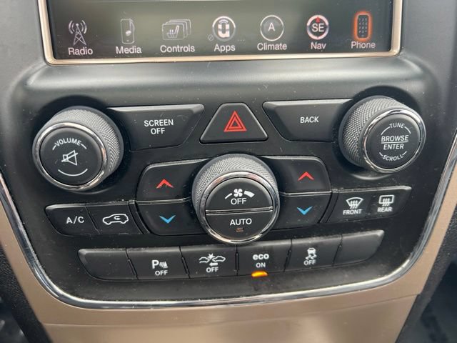 Used 2014 Jeep Grand Cherokee Overland w/ Advanced Technology Group AWD/4WD image 13