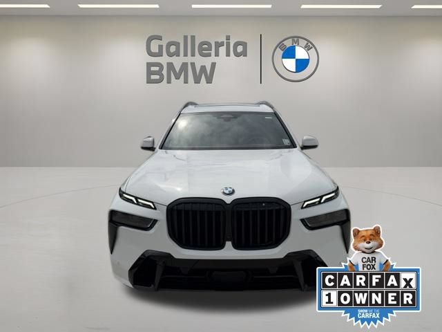 Used 2024 BMW X7 xDrive40i w/ M Sport Package AWD/4WD image 3