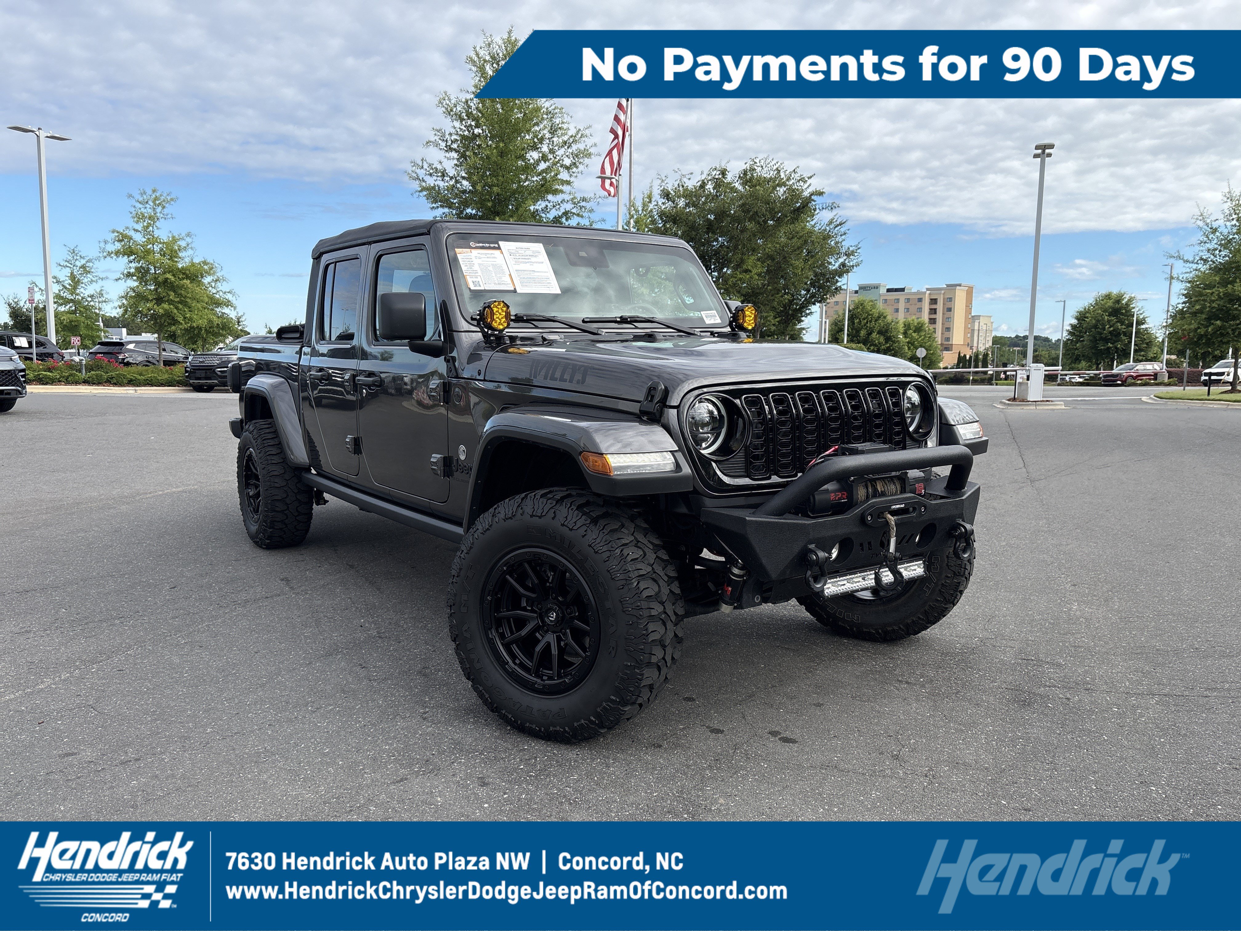 Certified 2025 Jeep Gladiator Sport AWD/4WD image 1