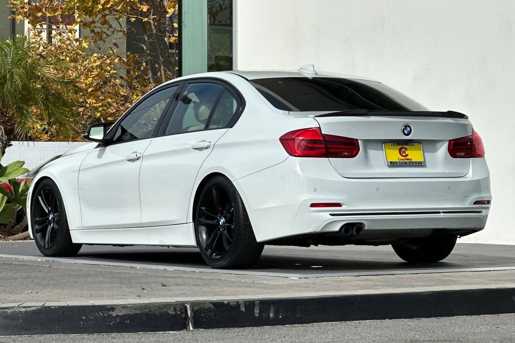 Used 2016 BMW 328i Sedan RWD image 5