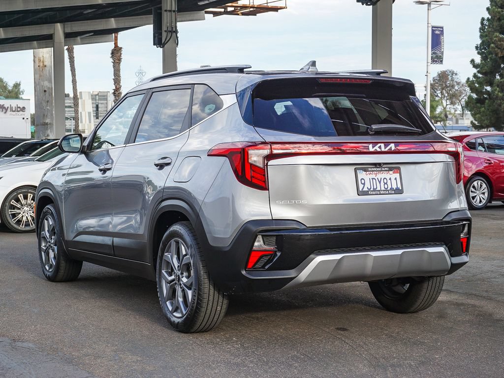 Certified 2024 Kia Seltos S FWD image 5