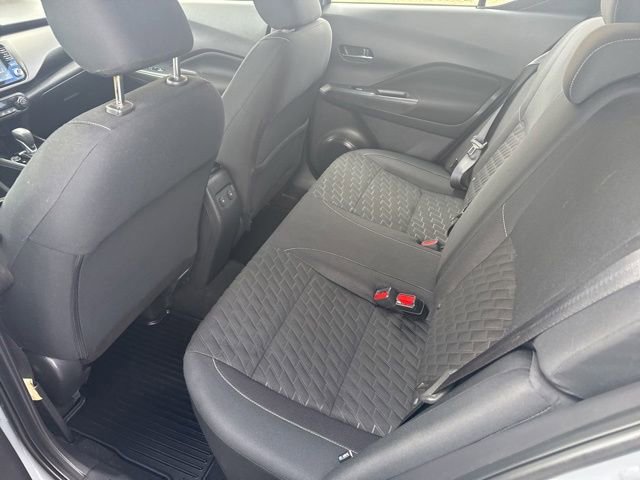 Used 2021 Nissan Kicks SV FWD image 13