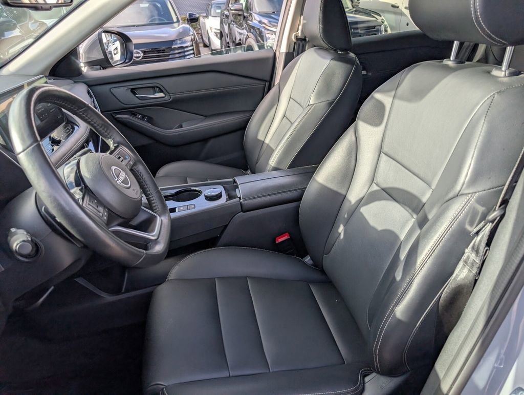 Certified 2024 Nissan Rogue SL image 10