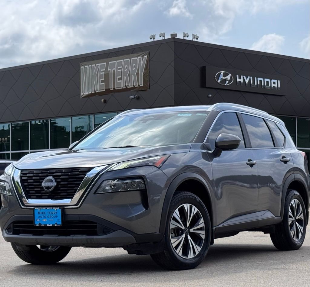 Used 2023 Nissan Rogue SV w/ SV Premium Package FWD image 1