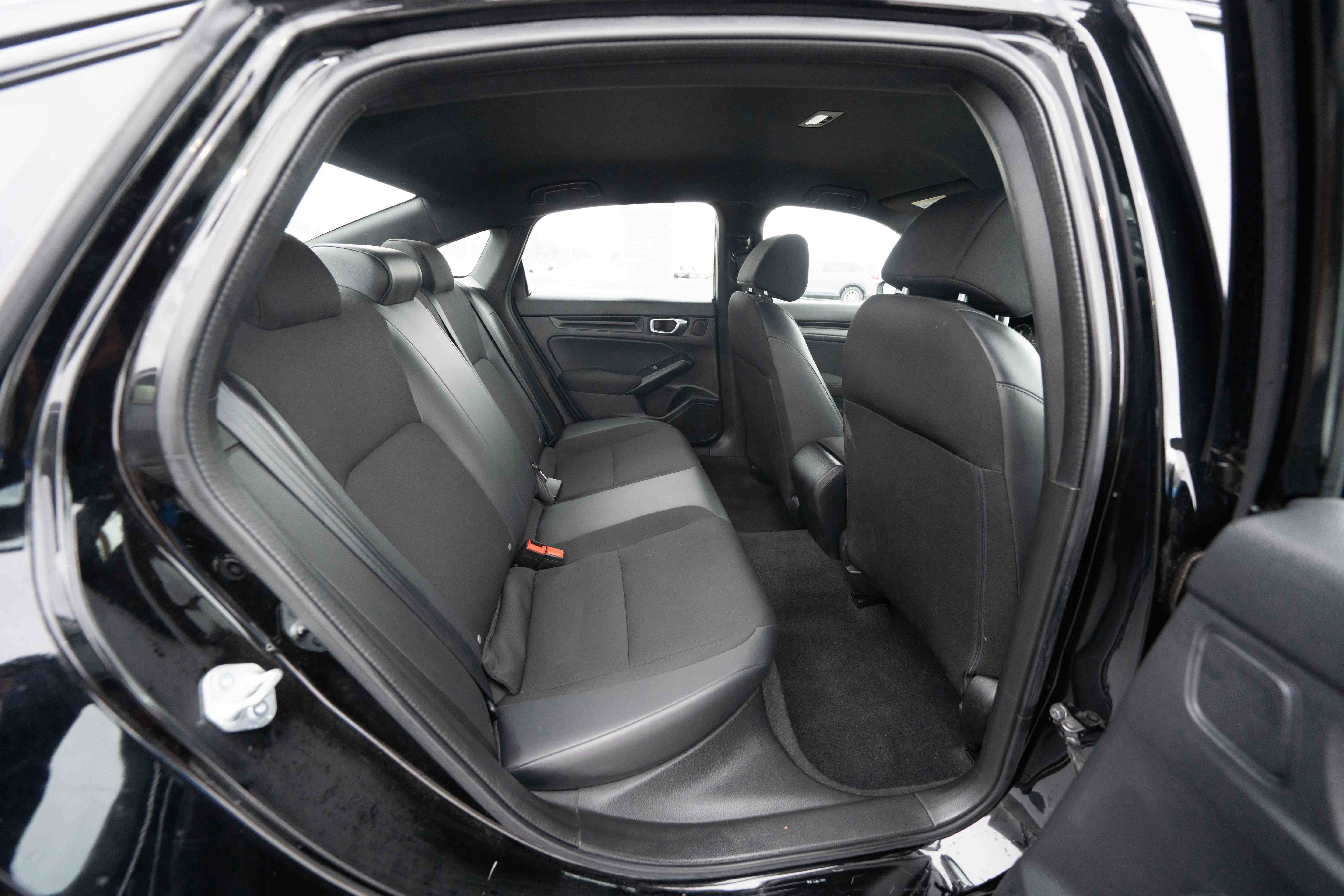 Used 2023 Honda Civic Sport image 24