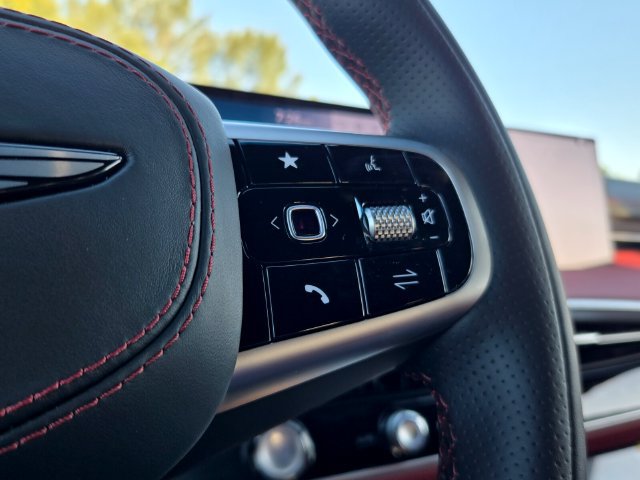 New 2027 Genesis GV70 2.5T Sport Prestige AWD/4WD image 11
