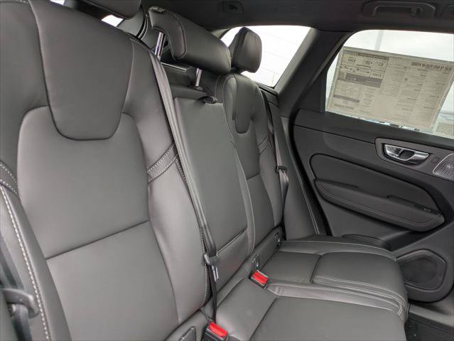 New 2026 Volvo XC60 T8 Ultra w/ Climate Package PRO AWD/4WD image 12