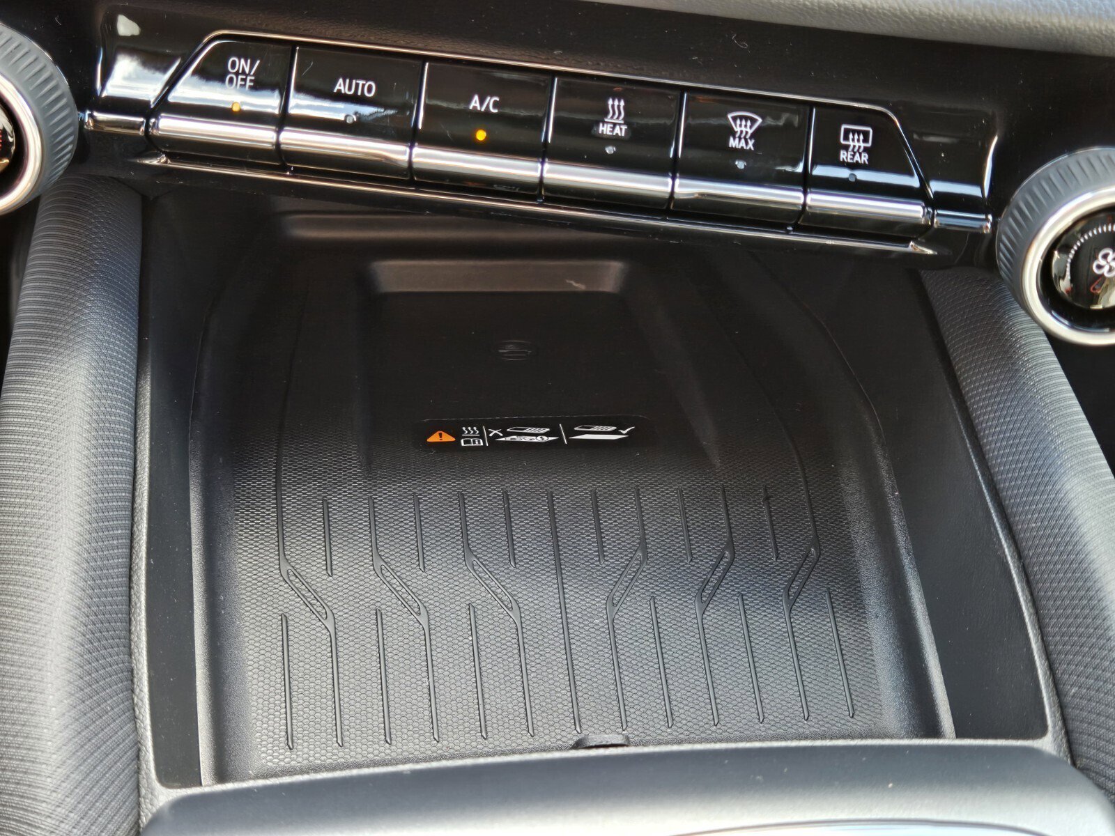 New 2026 Chevrolet Equinox EV RS image 14