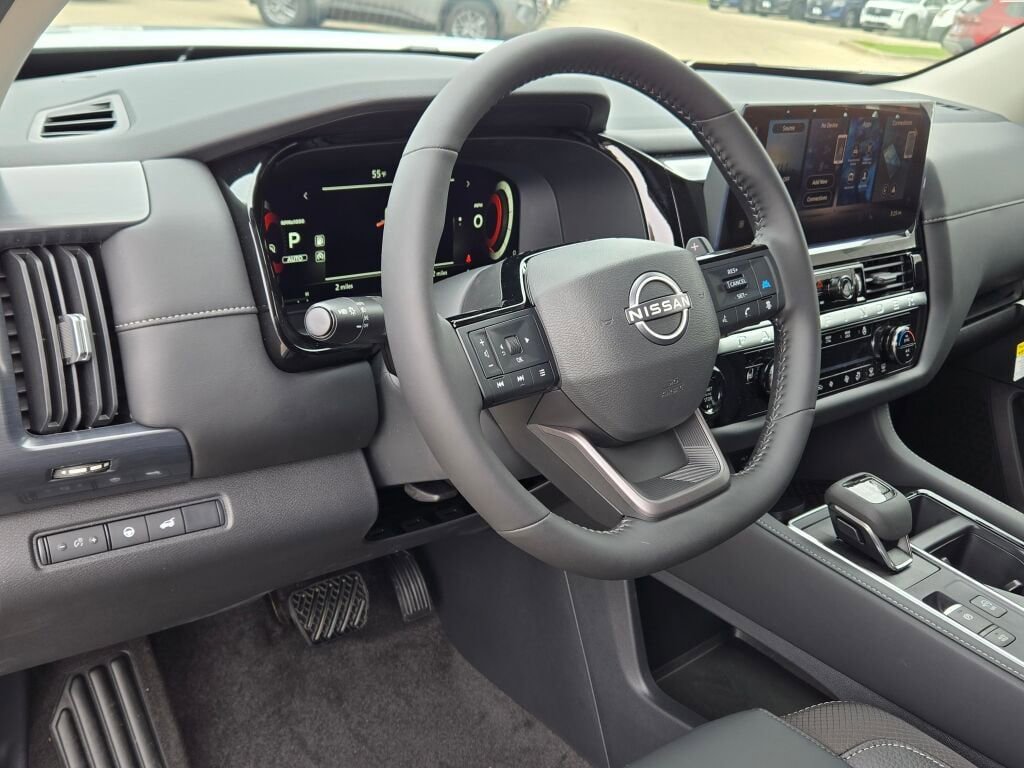 New 2026 Nissan Pathfinder SL AWD/4WD image 21