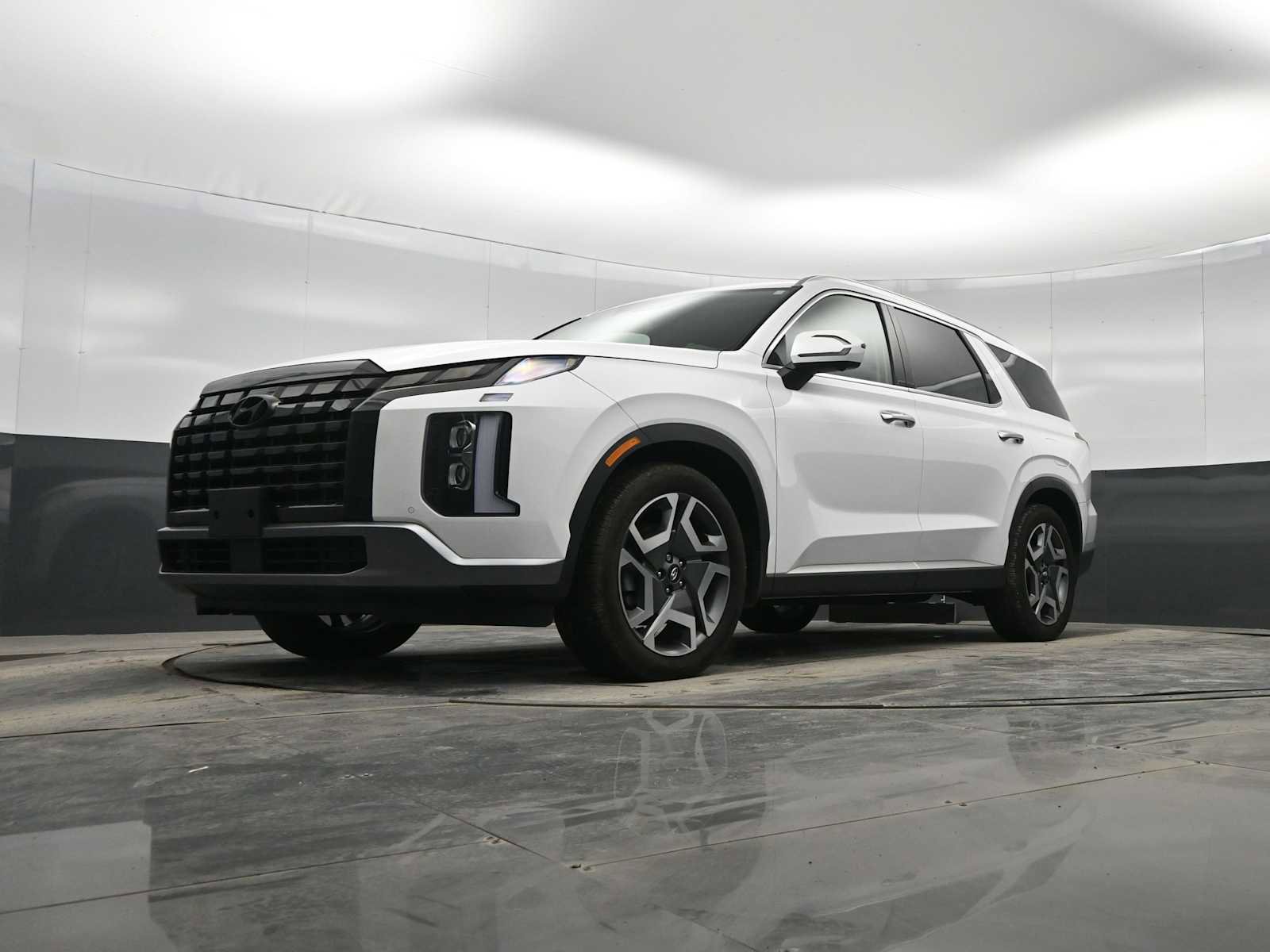 Used 2025 Hyundai Palisade SEL image 32