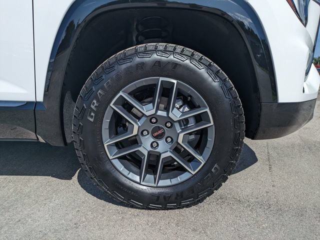 New 2026 GMC Terrain AT4 w/ Convenience Package III AWD/4WD image 11