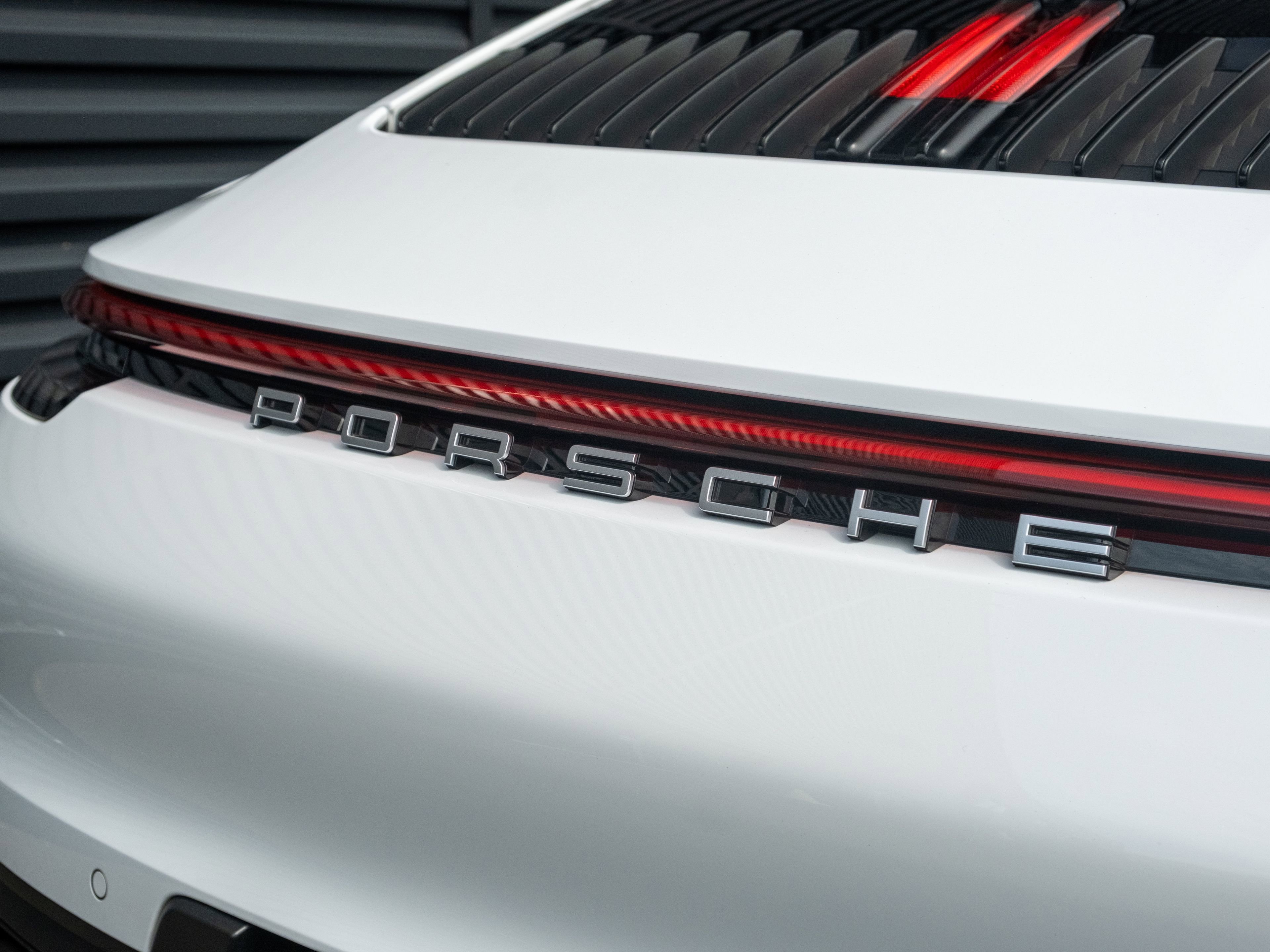 Certified 2022 Porsche 911 Carrera RWD image 19