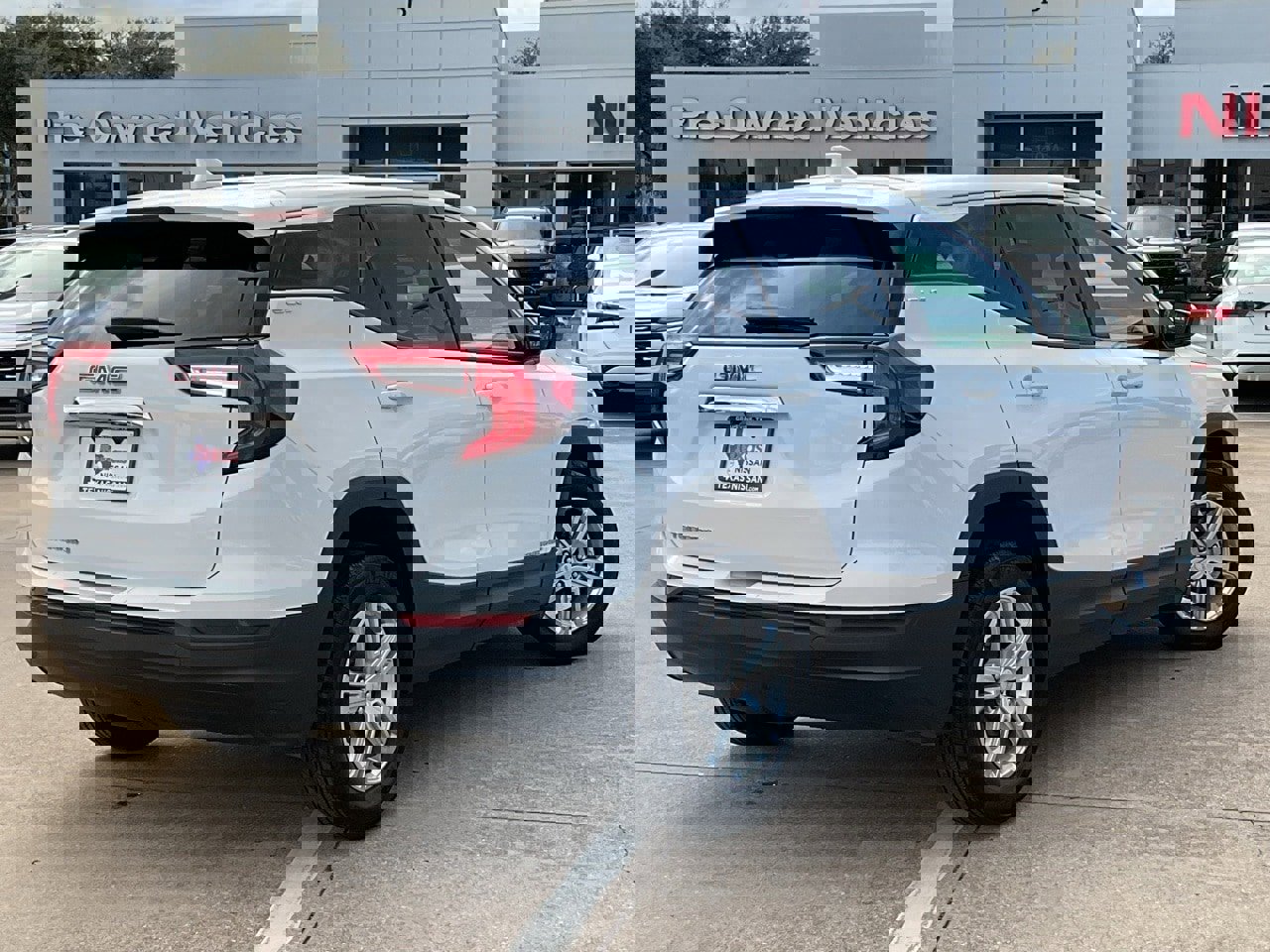 Used 2024 GMC Terrain SLE image 5