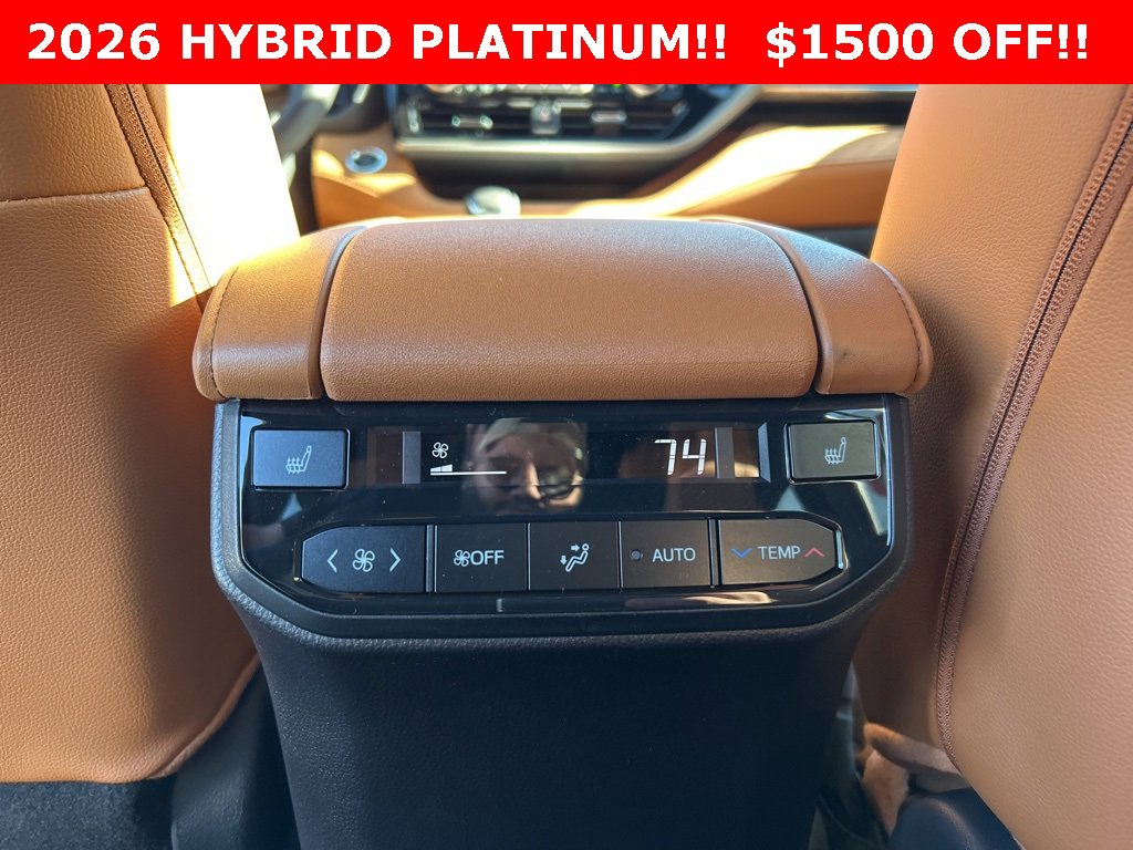 New 2026 Toyota Highlander Platinum image 11