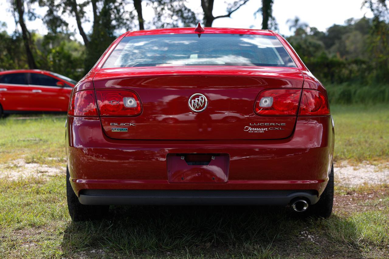 Used 2011 Buick Lucerne CXL FWD image 7
